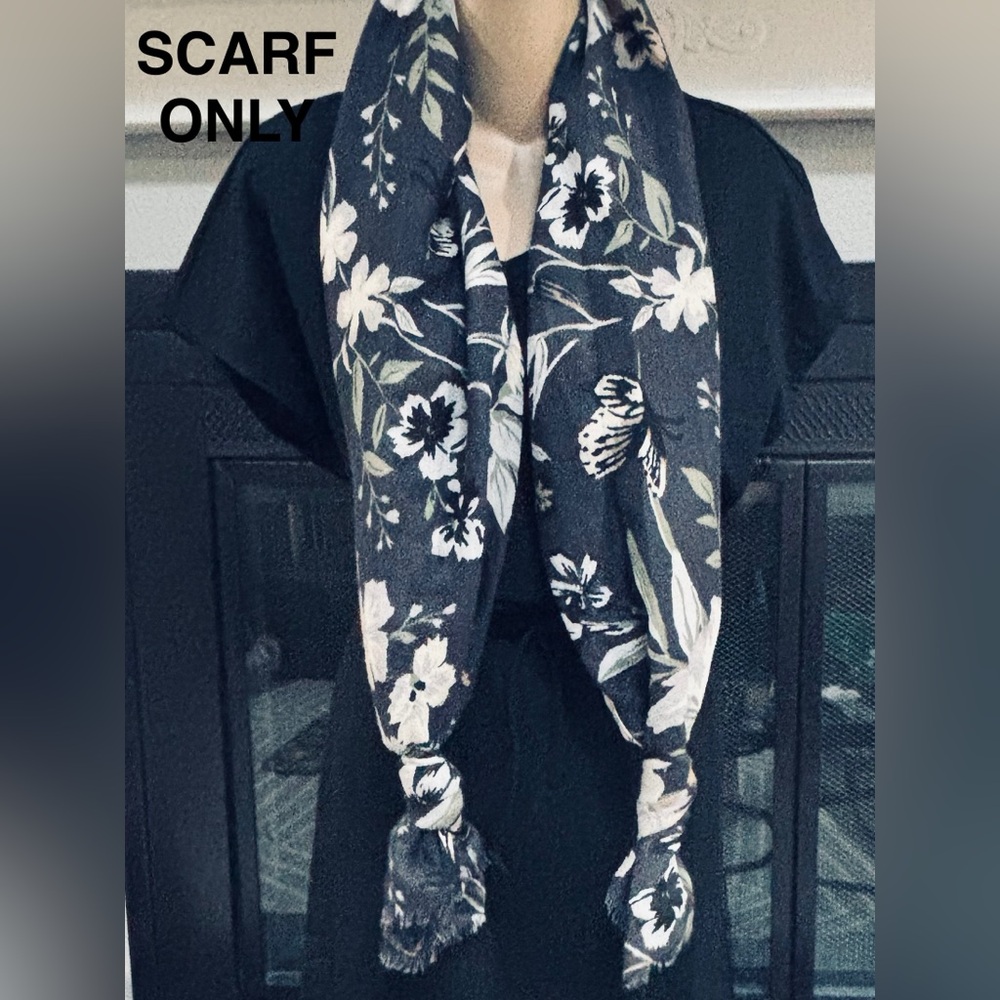 OLD NAVY | SCARF | FLORAL | OSFA |